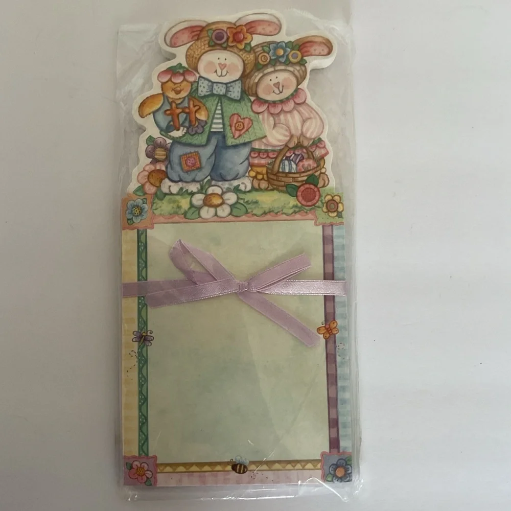 Martin Designs Bunny Family Notepad. NWT